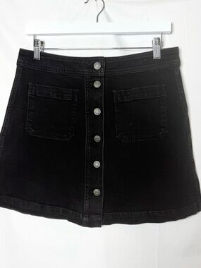Madewell Stretch Denim A-Line Mini Skirt in Black Frost: Patch Pocket Edition